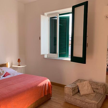 La Porta Delle Eolie Apartment Capo dʼOrlando Exterior foto